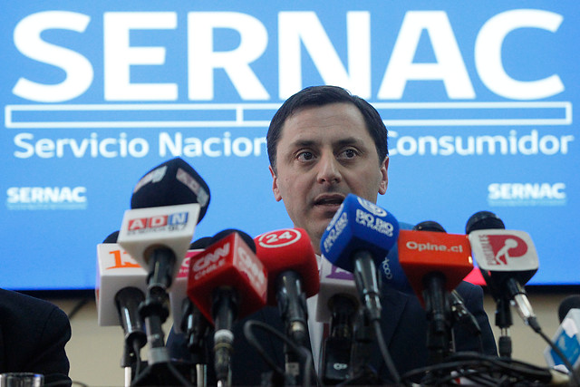 Sernac: U Pedro de Valdivia, IP La Araucana y CFT Educap encabezan reclamos