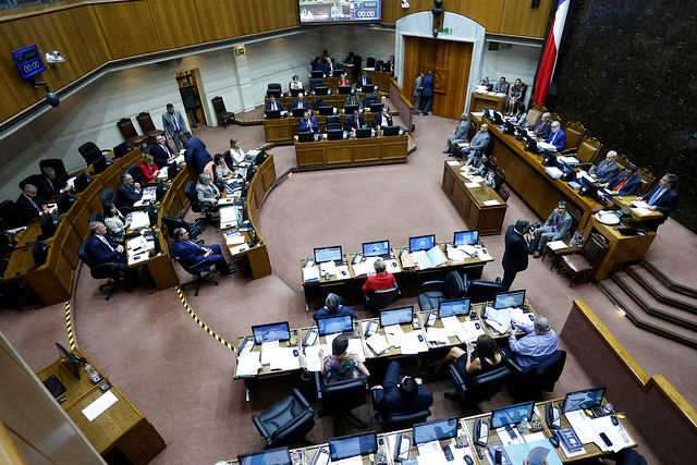 Senado impulsa distribución gratuita de productos de higiene menstrual