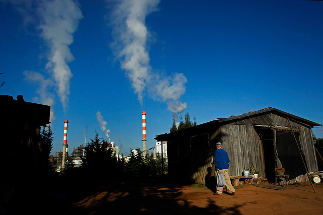 Declaran alerta en Quintero y Puchuncaví por malas condiciones de ventilación