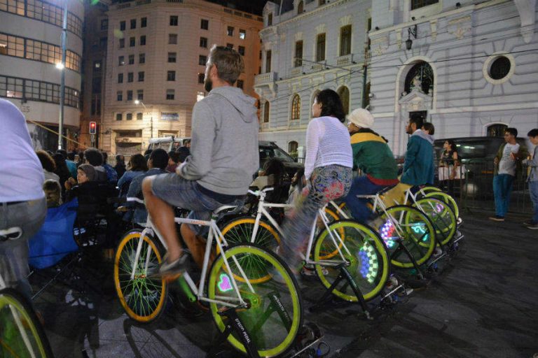 Festival Cine Puerto: Cortos y películas chilenas + bicicletas y cabritas en Valparaíso