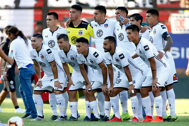 Bus de Colo Colo fue apedreado por hinchas de Unión Española