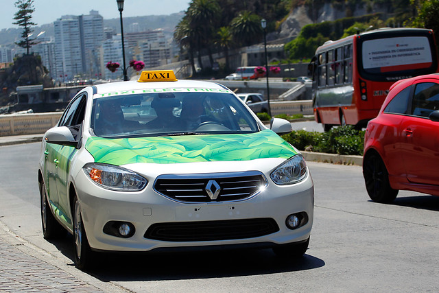 Viña del Mar: salio a la luz primer taxi eléctrico en las calles