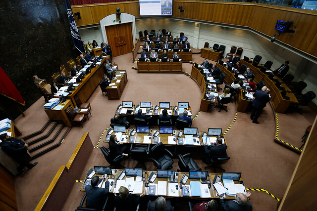 Senado aprobó como secretario general de la Cámara Alta al fiscal Raúl Guzmán