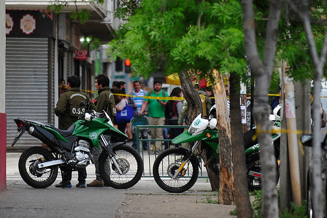 Drogas y municiones tras allanamiento de fiesta clandestina en Santiago