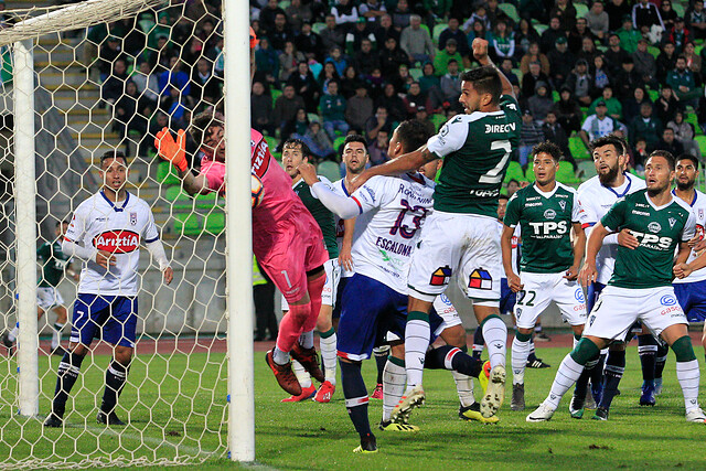 Wanderers se impuso a Melipilla y recuperó momentáneamente la cima