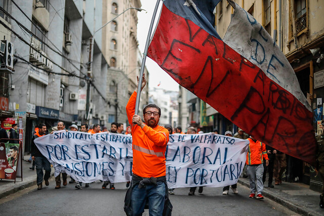 Estibadores portuarios volvieron a protestar en Valparaíso por incumplimientos