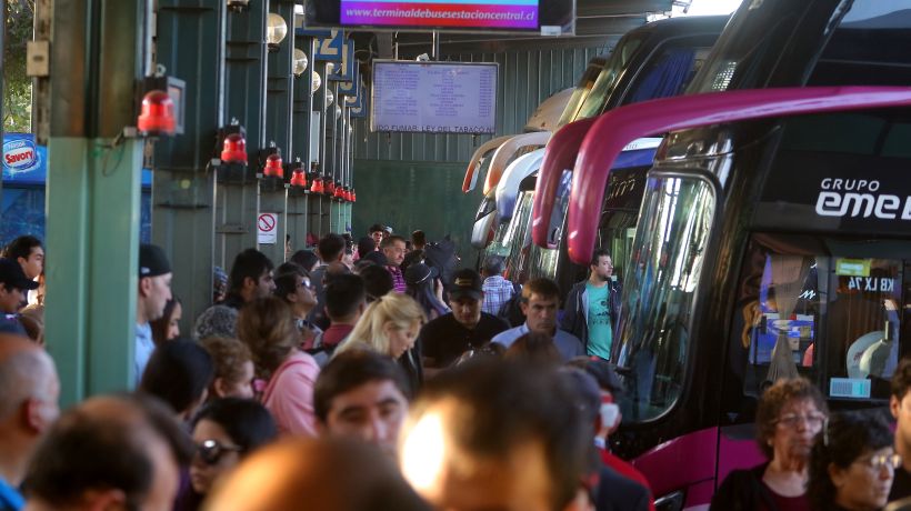 Buses por tren a Valparaíso: “Nos van a reducir, a liquidar”