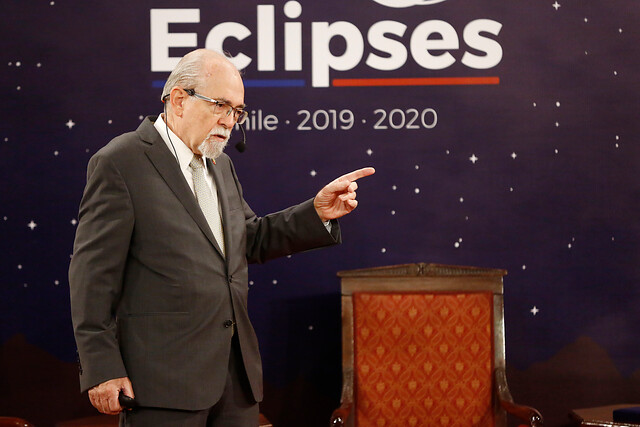 José Maza llegó a La Serena y dijo que será el “telonero” del eclipse