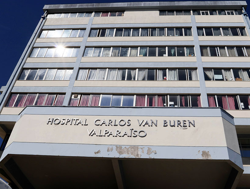 Detectan miles de horas extras “truchas” en hospital Carlos Van Buren de Valparaíso