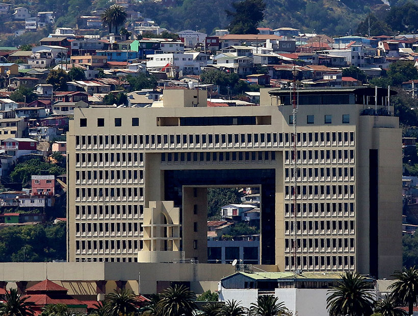 Estudio de costos para posible movilización del Congreso a Santiago