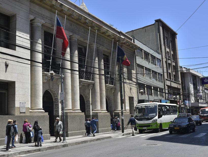 Valparaíso: Concejales critican gastos en contrataciones en Padelco