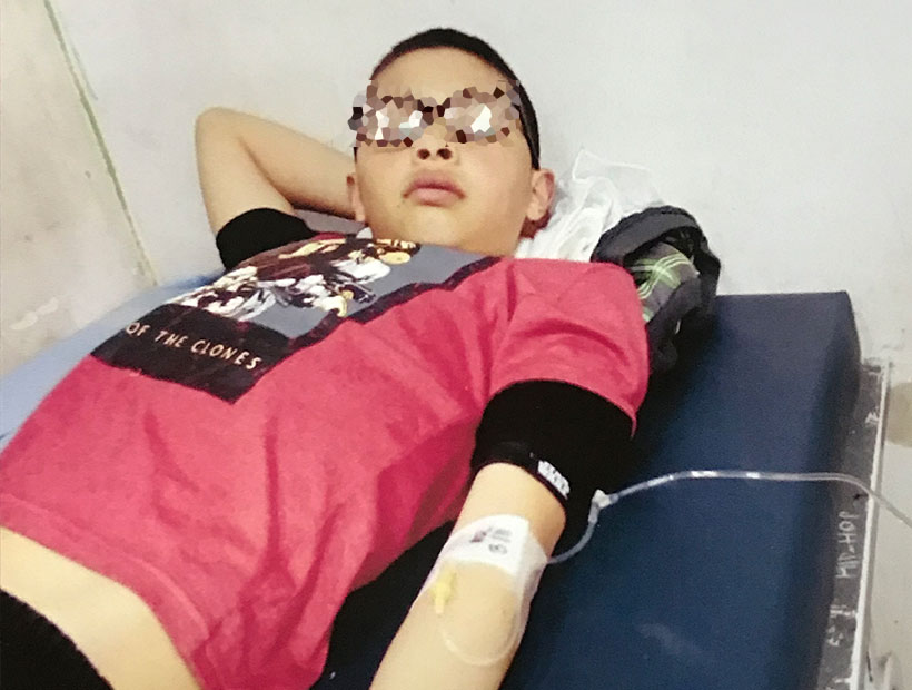 Joven de tan solo 13 años sufre una enfermedad que lo está dejando ciego