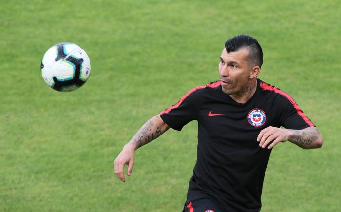 Medel: “Haremos un gran campeonato con el Bologna”