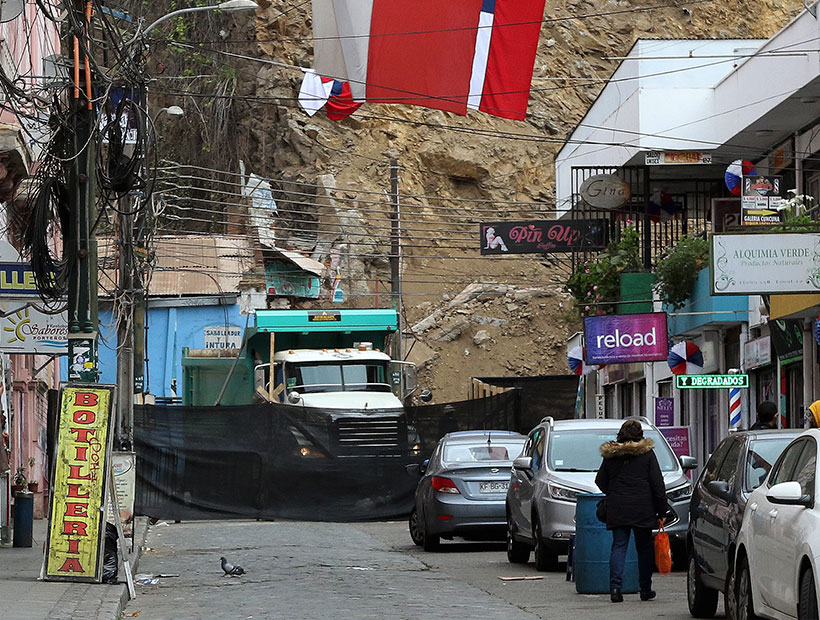 Valparaíso: Familia del derrumbe destaco demandas