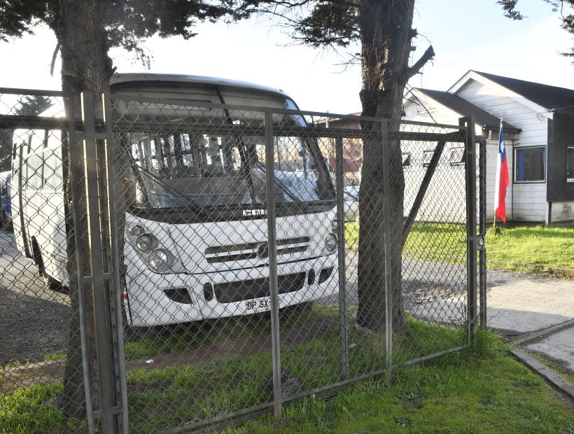 Osorno: Niño fue olvidado en el interior de un furgón escolar