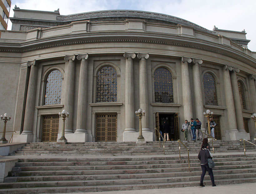 Viña del Mar: Constructora a cargo del Teatro Municipal no continuara con las obras