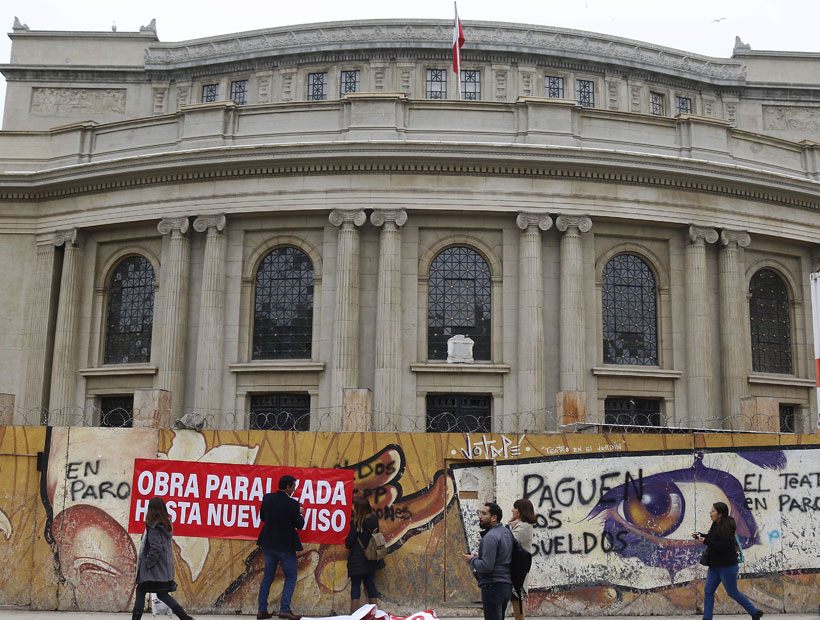 Cuestionan al municipio por error de cálculo en el equipamientos del Teatro Municipal