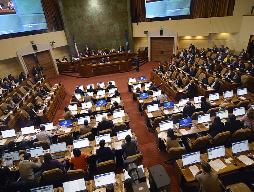 Convocan sesión extraordinaria por las protestas en el país