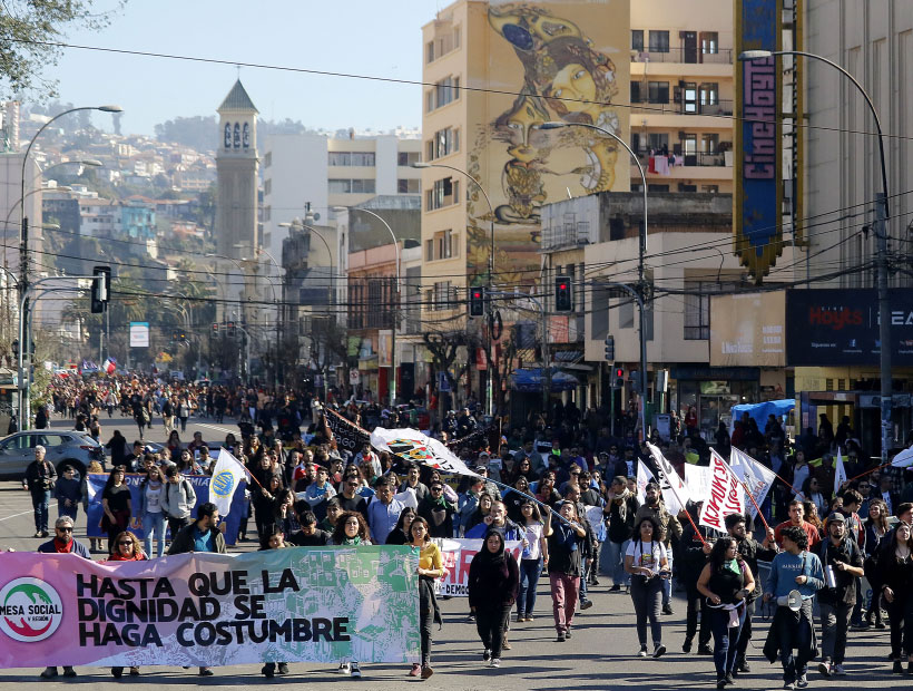 Valparaíso: Universitarios no volverán a clases mientras no estén las respectivas condiciones