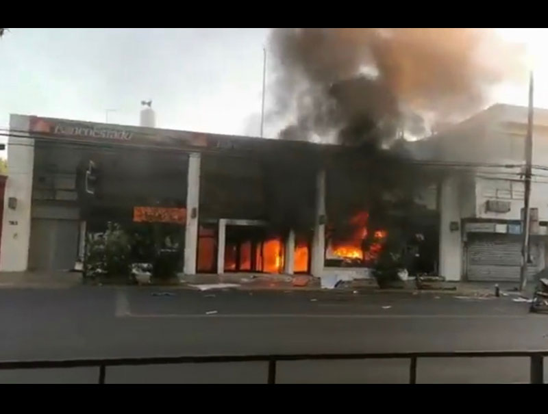 Villa Alemana: dos personas quedaron en prisión preventiva por el incendio a una sucursal de Banco Estado