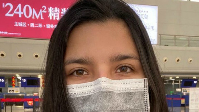 Estudiante quedó varada en China por coronavirus regresó a Chile