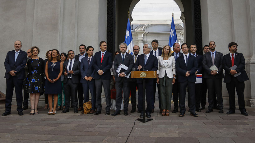 “Necesitamos vivir en paz y asegurar el orden público para tener un plebiscito que sea democrático”