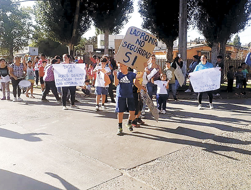 El colegio Salvador Allende de Viña Ocho ha sido robado 8 veces