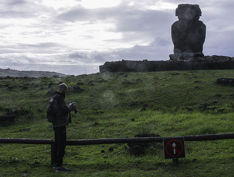 Alcalde de Rapa Nui anunció que cerrará los accesos a la Isla de Pascua