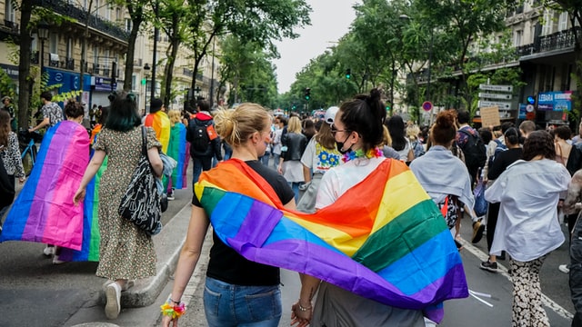 Matrimonio igualitario: Comisión mixta despacha el proyecto y este martes sería votado en el Senado